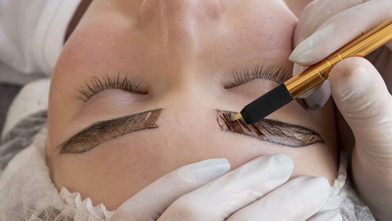 تاتو ابرو در بارداری و نکات ایمنی